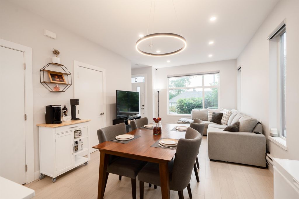 listing image 1101701707161741306