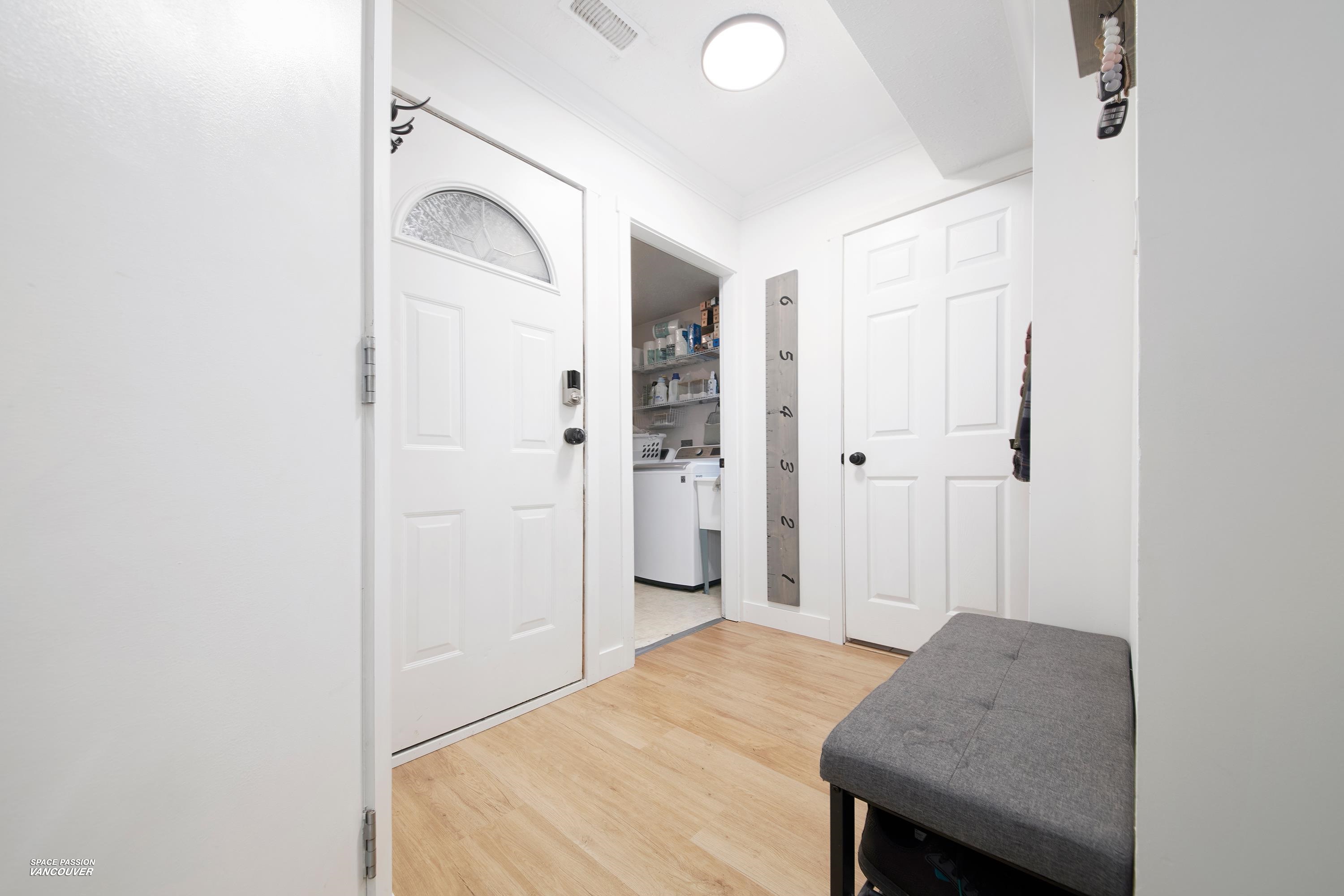 21550 Cherrington Avenue 16