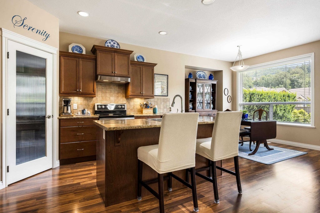 Photo of 46568 Stoney Creek Drive, Chilliwack, BC V2R 0E3 (MLS # R3139958)
