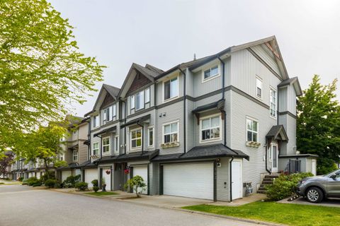 1055 Riverwood Gate 102 Port Coquitlam BC V3B 8C3