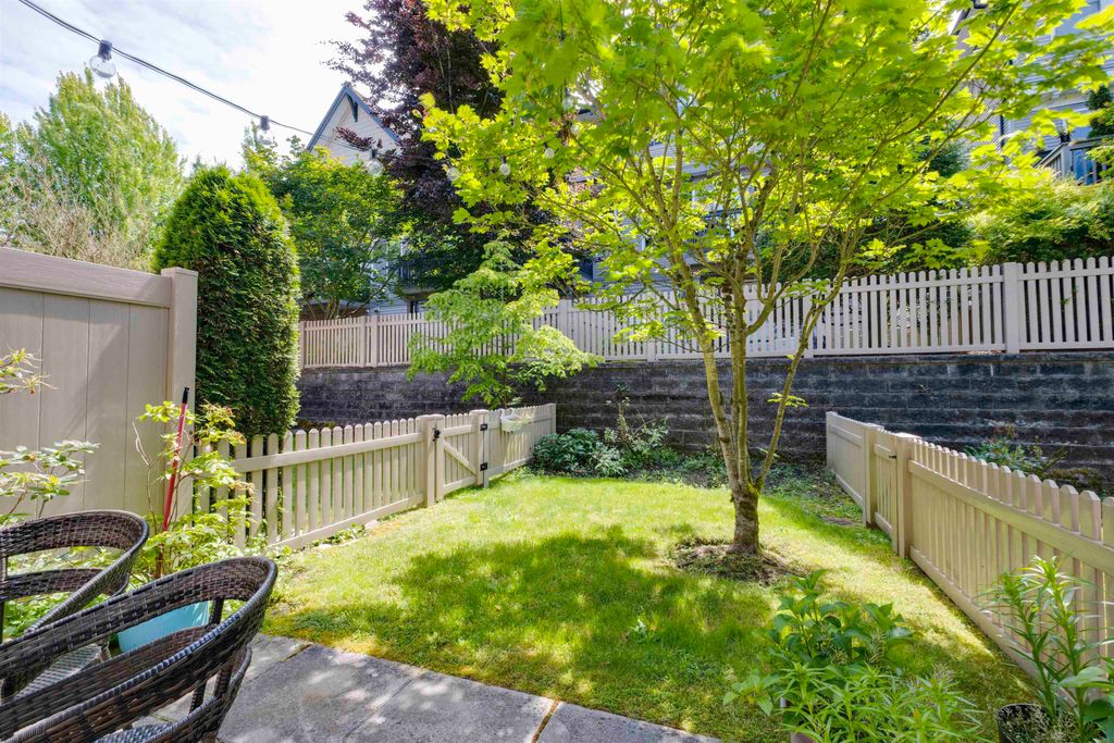 listing image 1106211509554056190