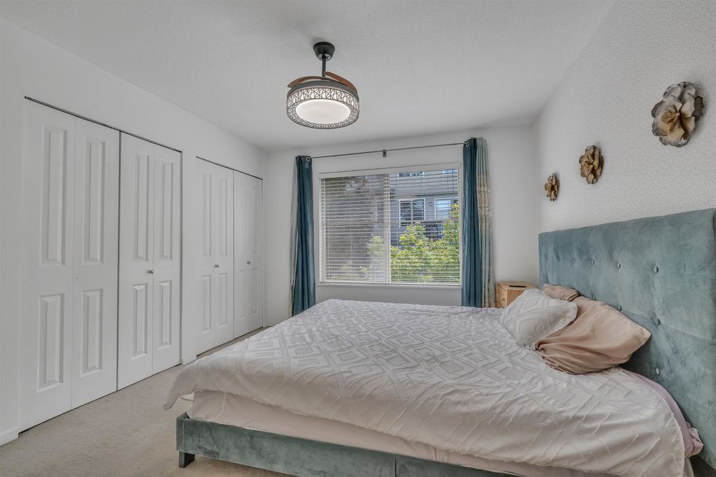 listing image 1108524362141264553