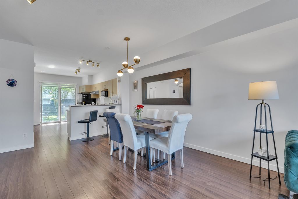 listing image 1100963468006427663