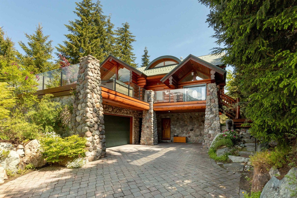 6361 FAIRWAY DRIVE, WHISTLER, BC V8E 0C9 - Image 1984074110.jpeg?d=l