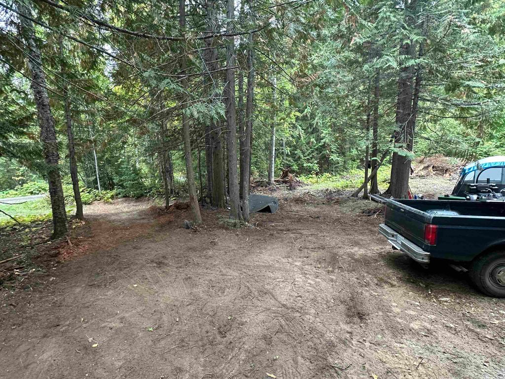 listing image 1100705149903880119