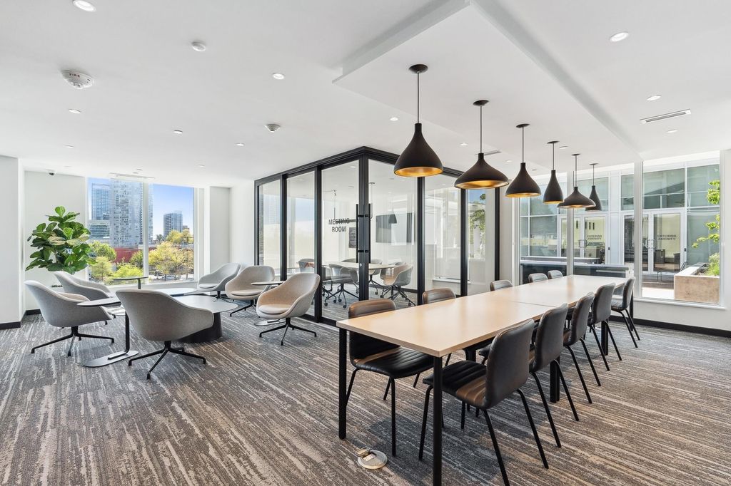 listing image 1107239842619454154
