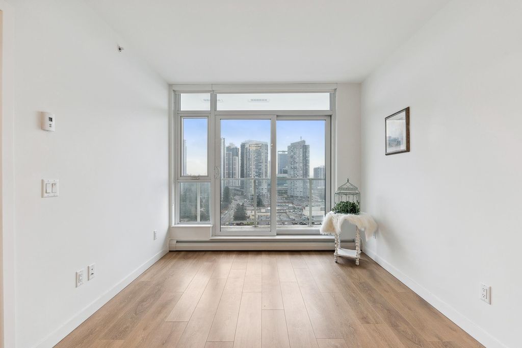 listing image 1107626049600182132