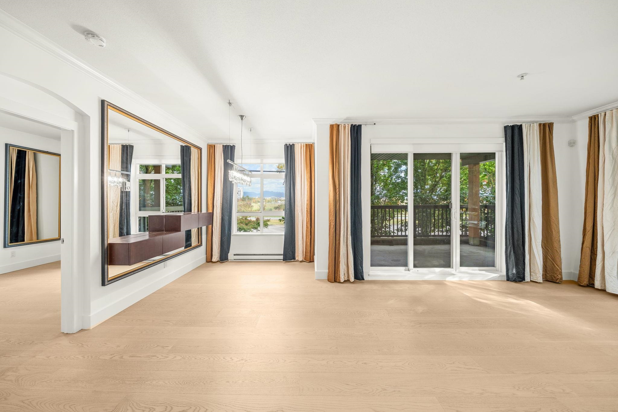 6033 Katsura Street 115