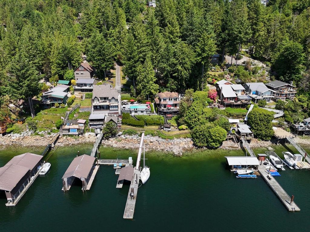 listing image 1103823363854882632