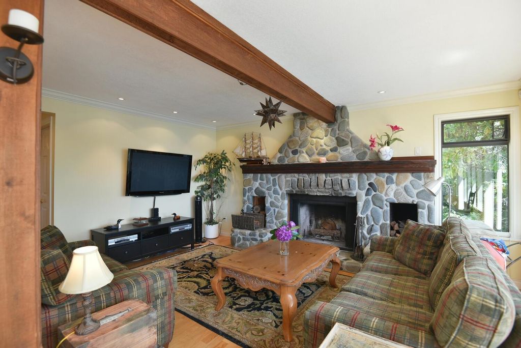 listing image 1108859053115011559