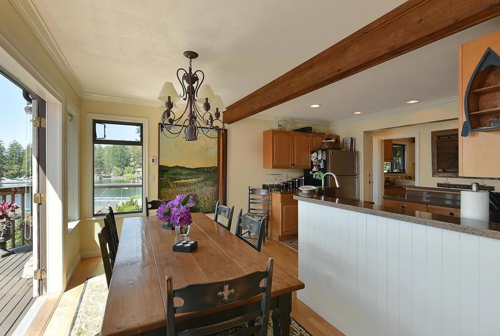 listing image 1100478985310703519