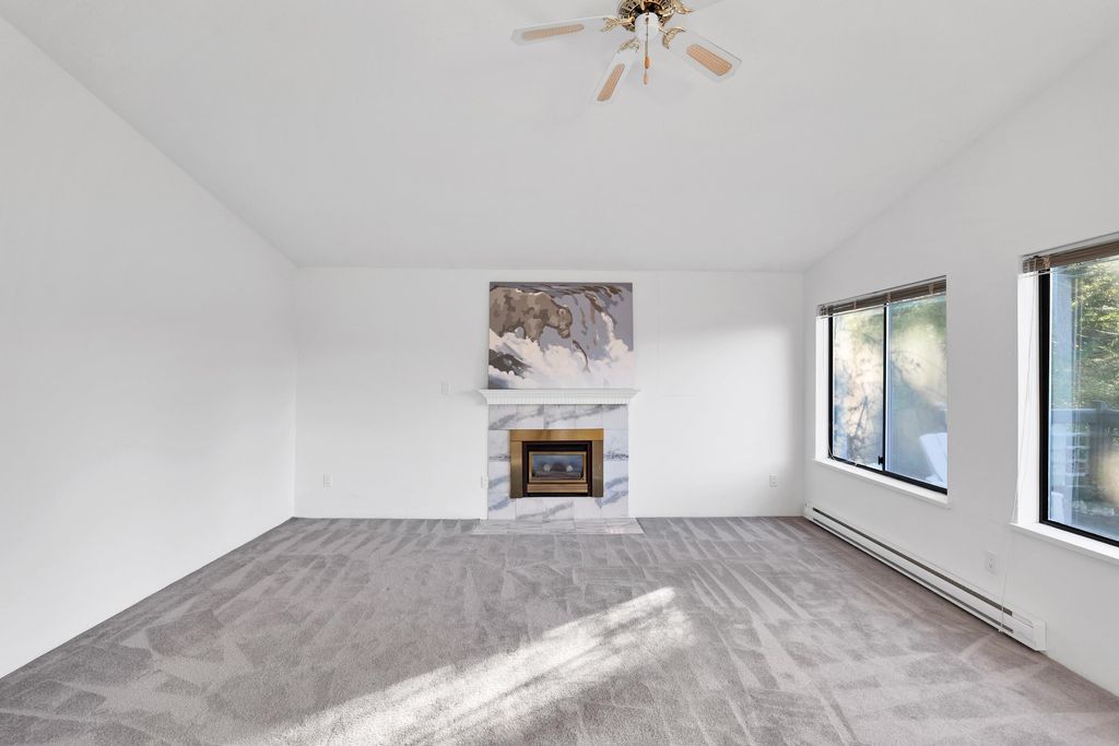 listing image 1107631587017582948