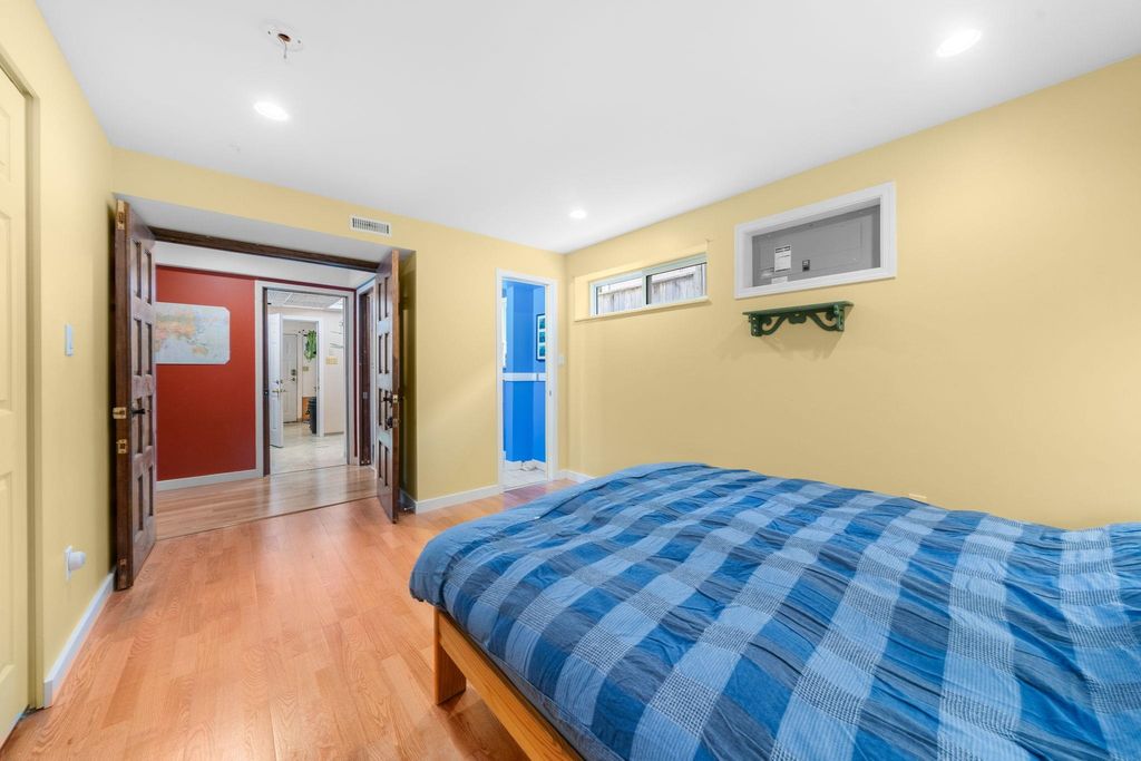 listing image 1106762734050268946