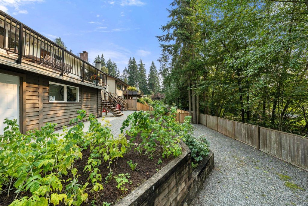 listing image 1102011337648667771