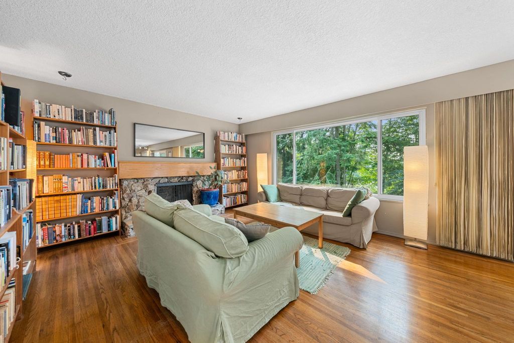 listing image 1101106932773032858