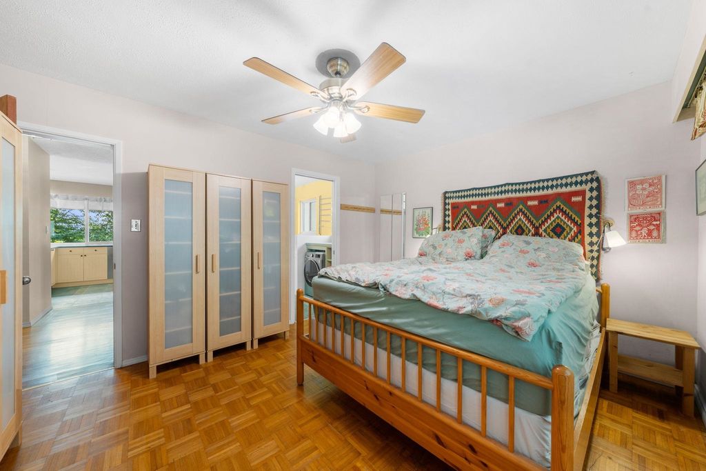 listing image 1103999546027712713