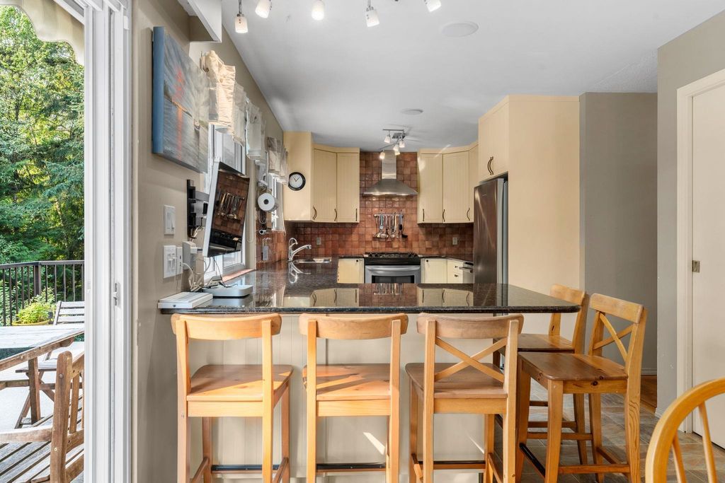 listing image 1109441118100215398