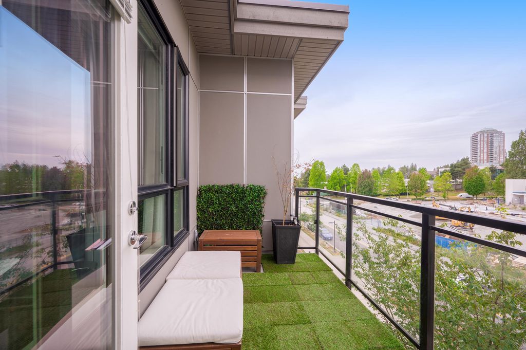 listing image 1109722917112511193