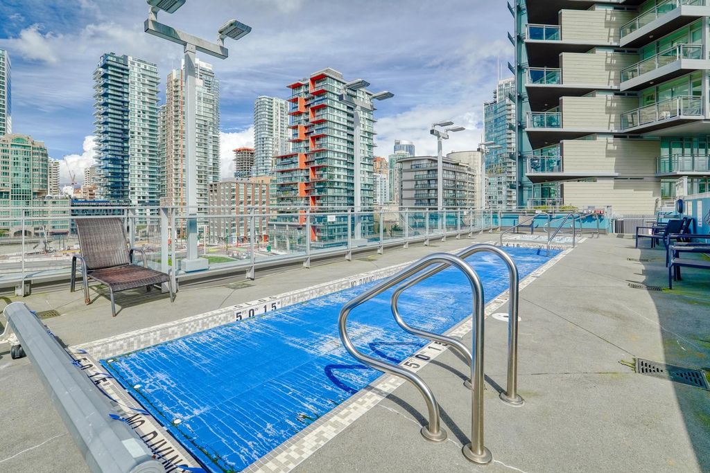 listing image 1102700839692767276