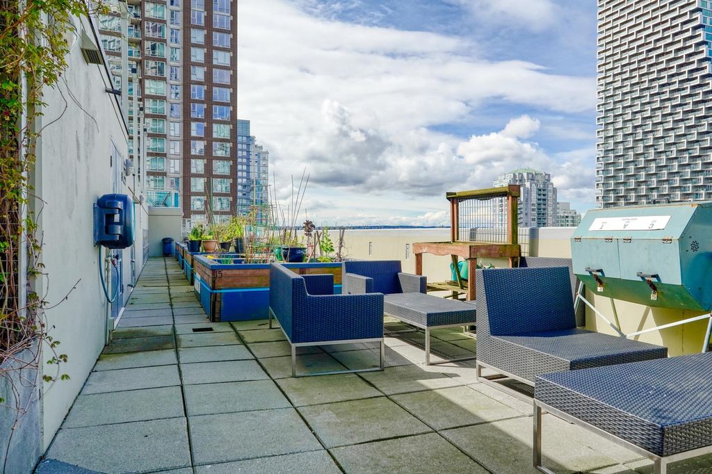 listing image 1101808198712694383