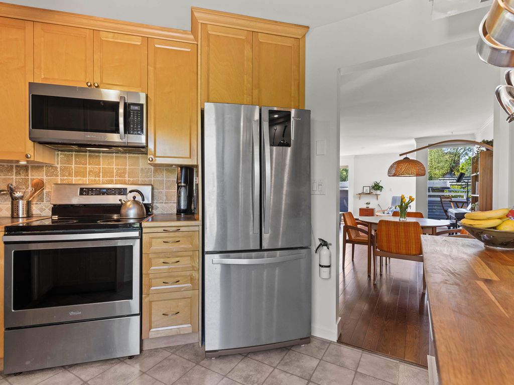 listing image 1109747647126027095