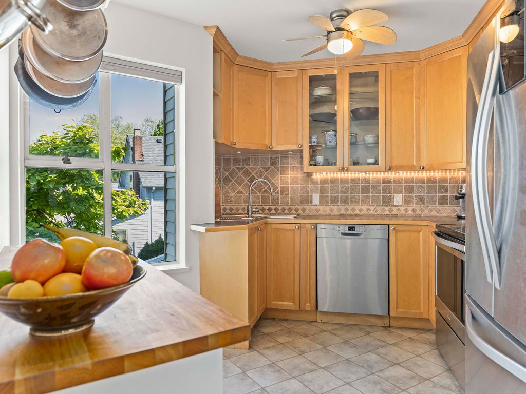 listing image 1101573477996475027