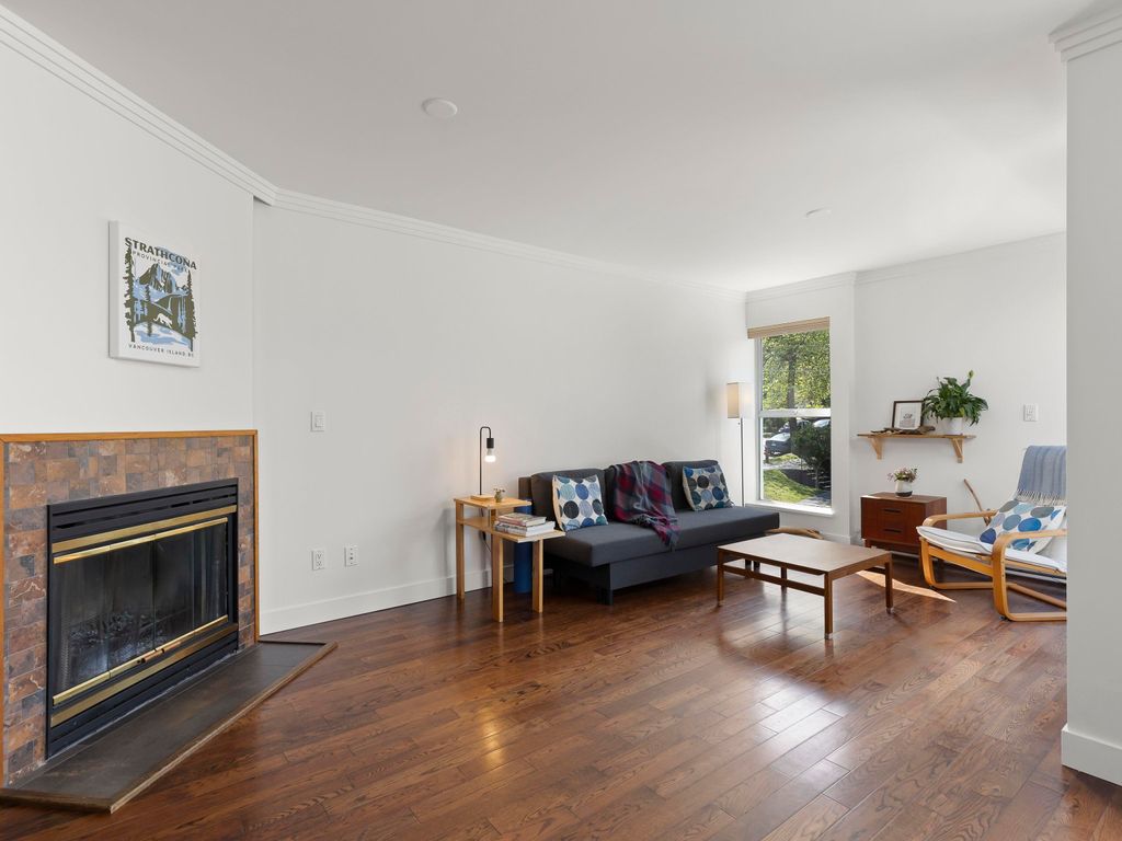 listing image 1106408030015675163