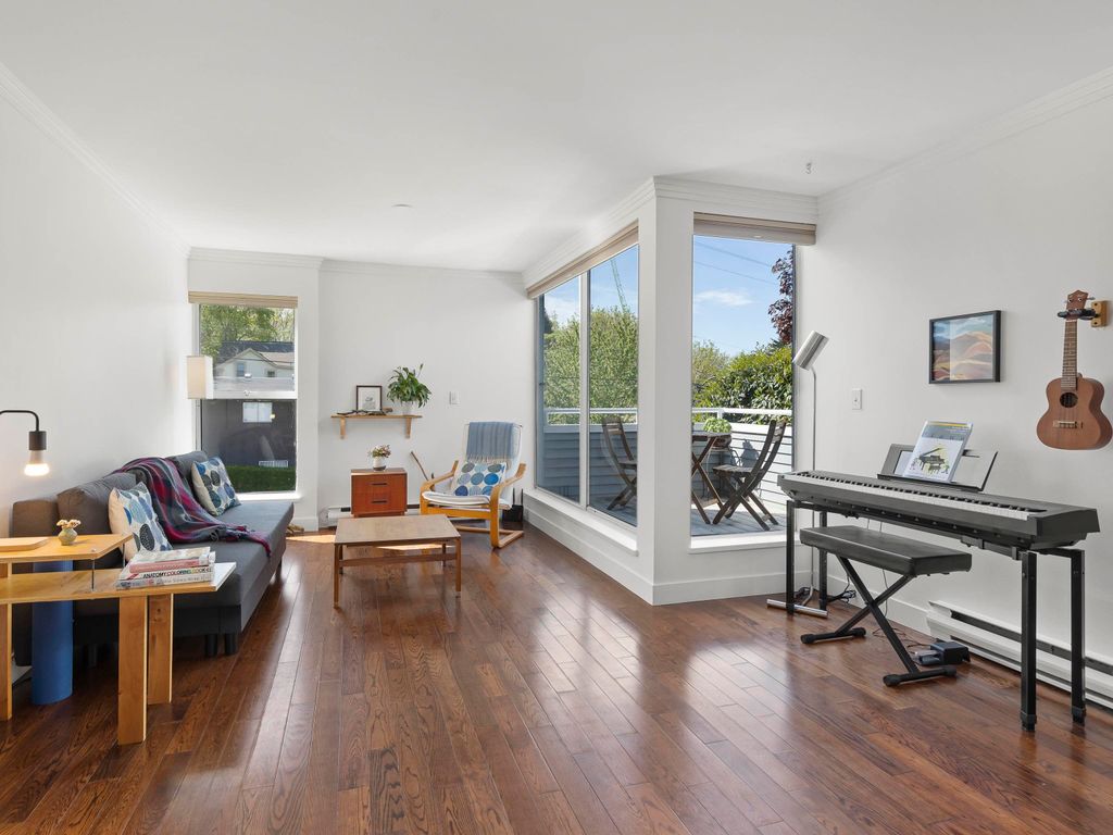listing image 1109955299071733351
