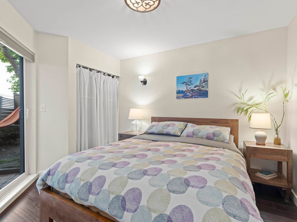 listing image 1103885483659084789