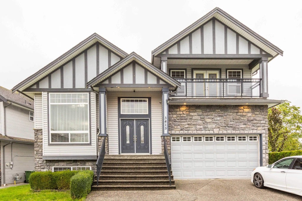 Photo of 3415 Nightingale Drive, Abbotsford, BC V2T 5W3 (MLS # R3145793)