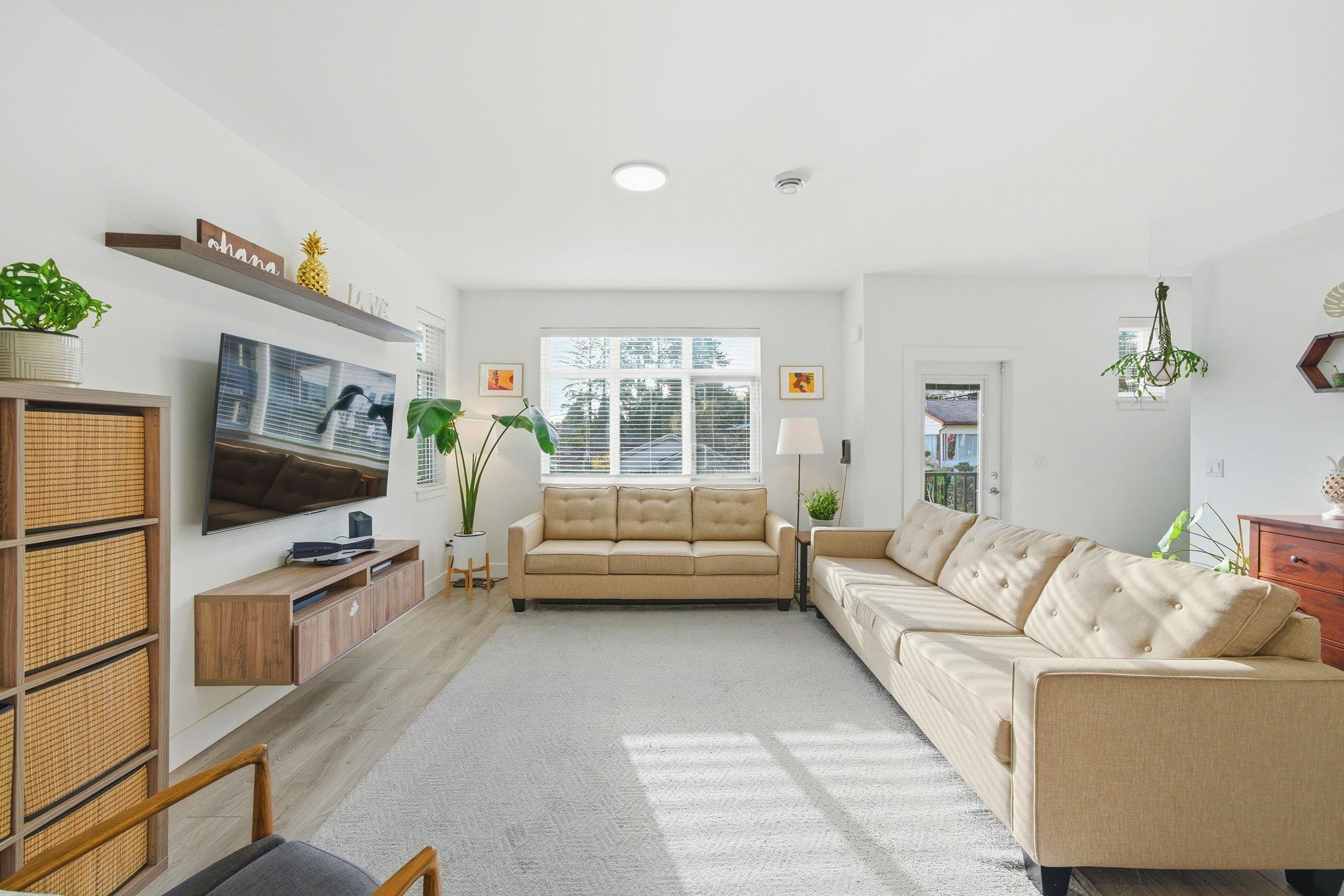 1311 Hachey Avenue 102