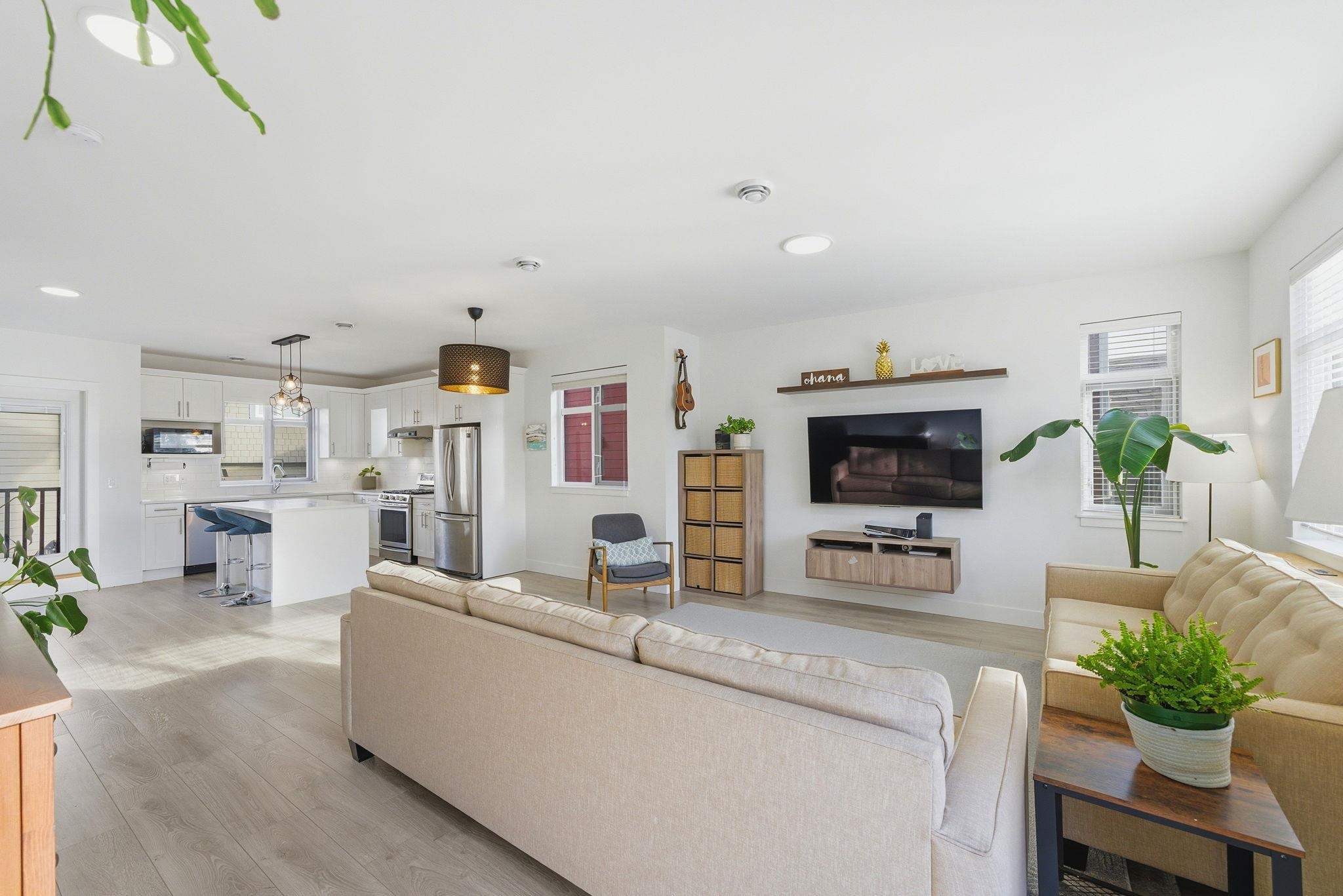 1311 Hachey Avenue 102