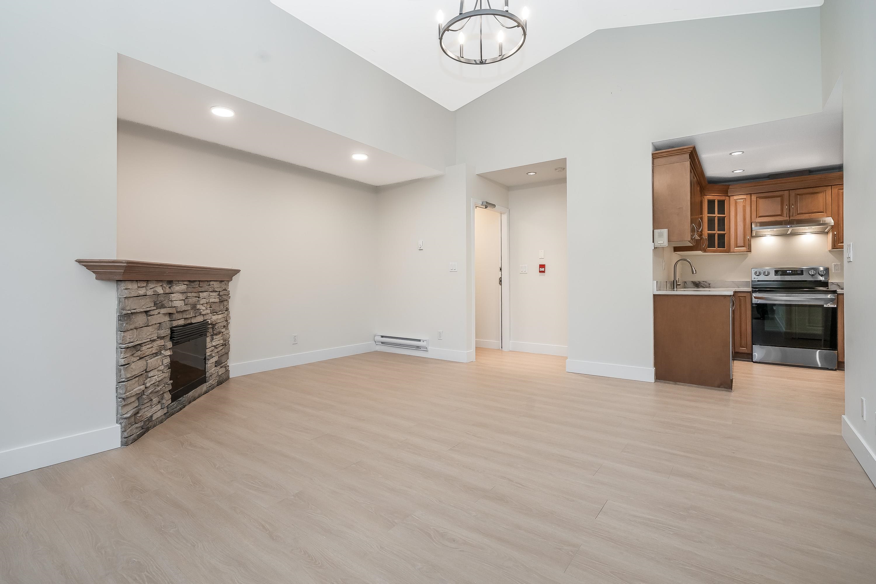 2828 152 Street Street 202