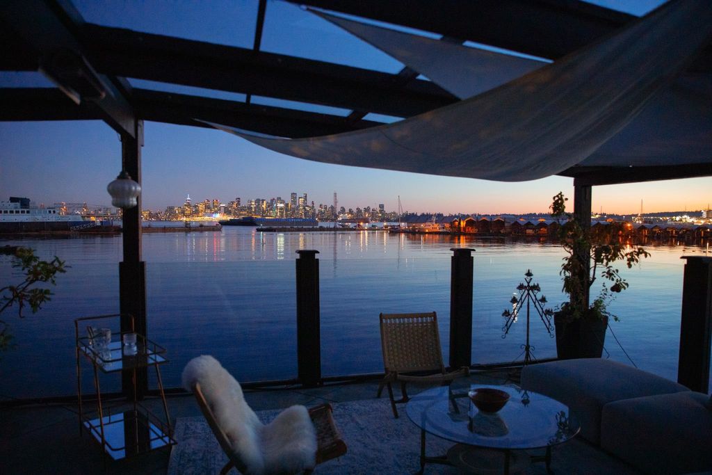 listing image 1102615971070638609