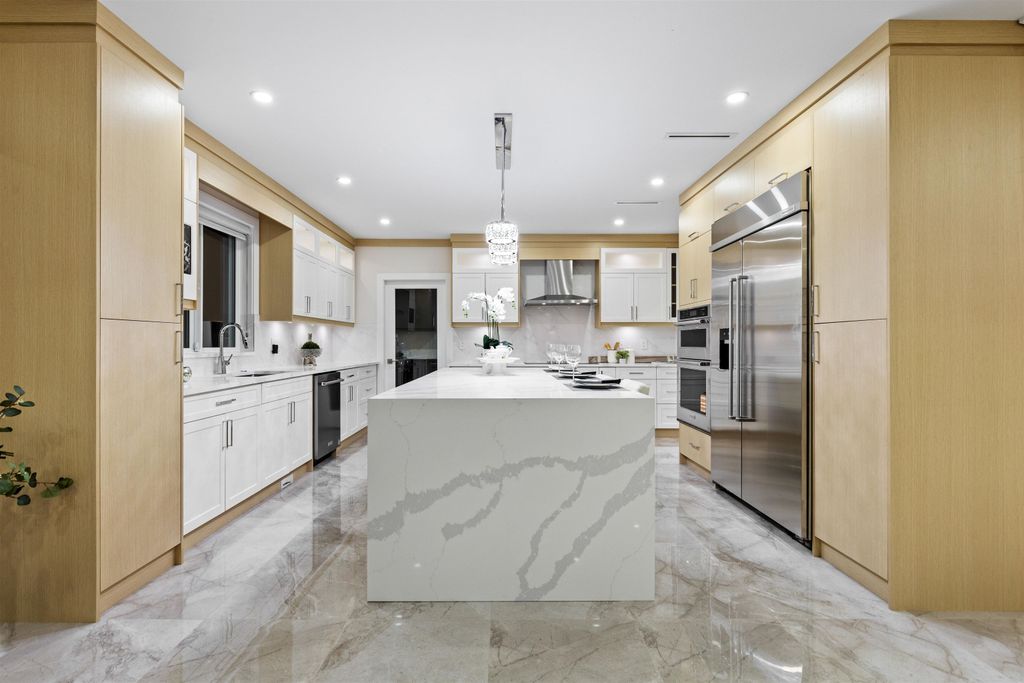 listing image 1104910044714562160