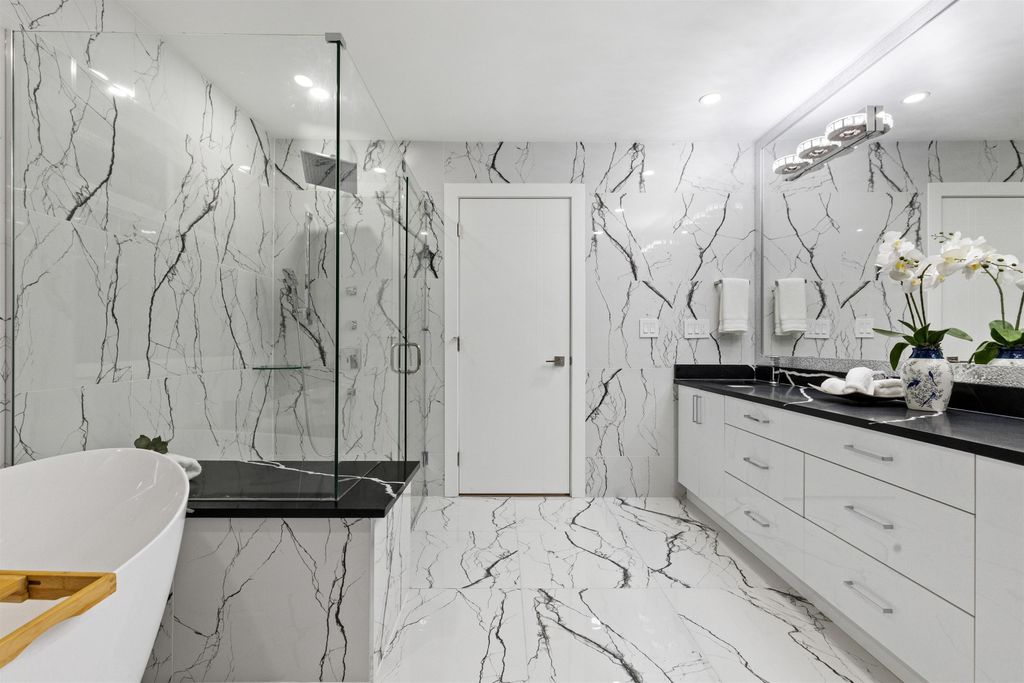 listing image 1106902731981947508