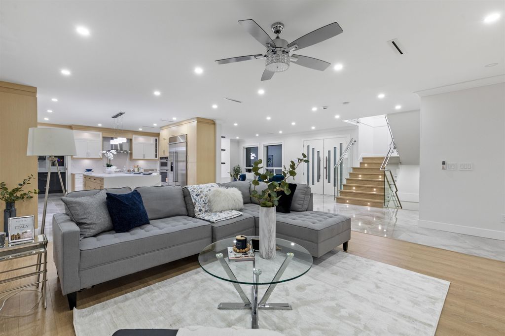 listing image 1109034228502250025