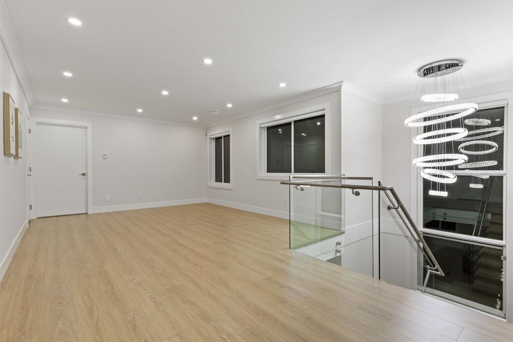 listing image 1105350718222148021