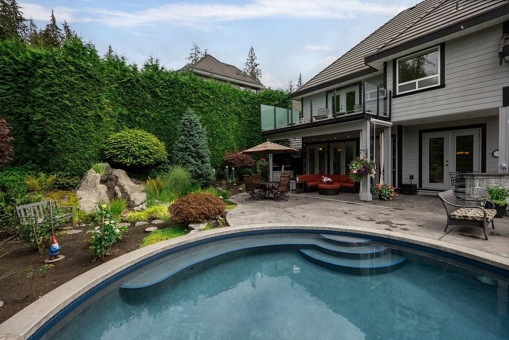 listing image 1103474086020005188