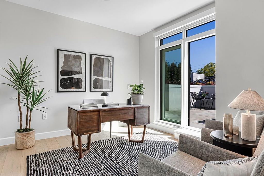 listing image 1104204343121859467
