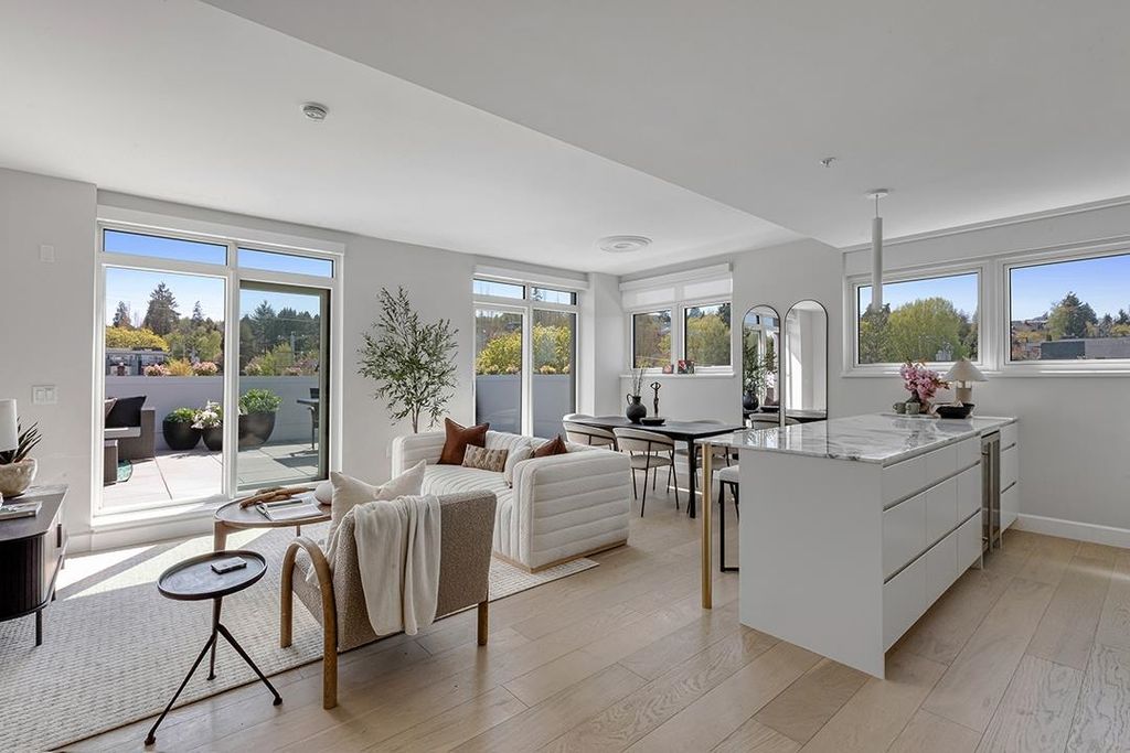 listing image 1101377486677296929