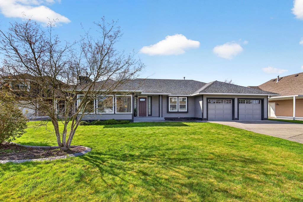 Photo of 21454 48a Avenue, Langley, BC V3A 9E5 (MLS # R3112918)