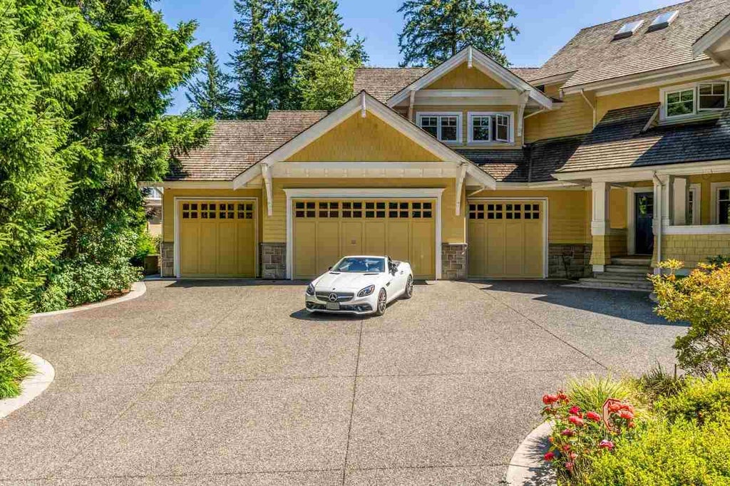 Photo of 13356 26 Avenue, Surrey, BC V4P 1Y3 (MLS # R3172607)