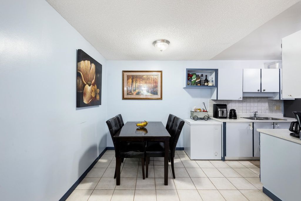 listing image 1108653520622145505