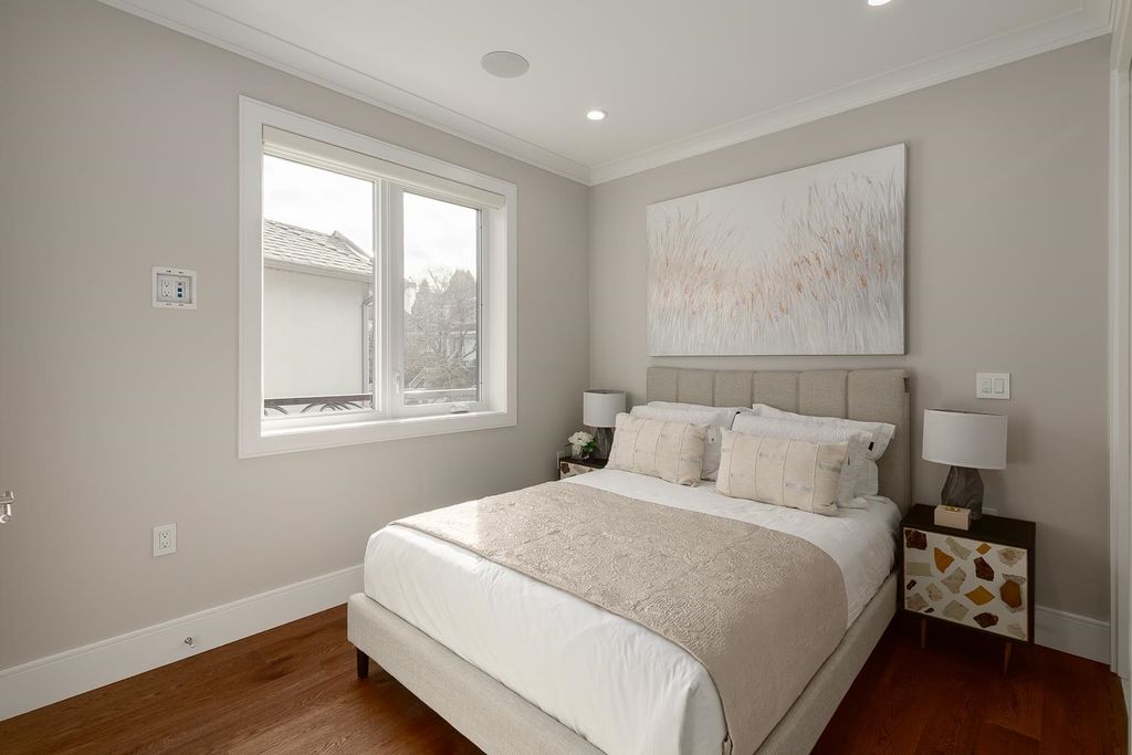 listing image 1108983686694765917
