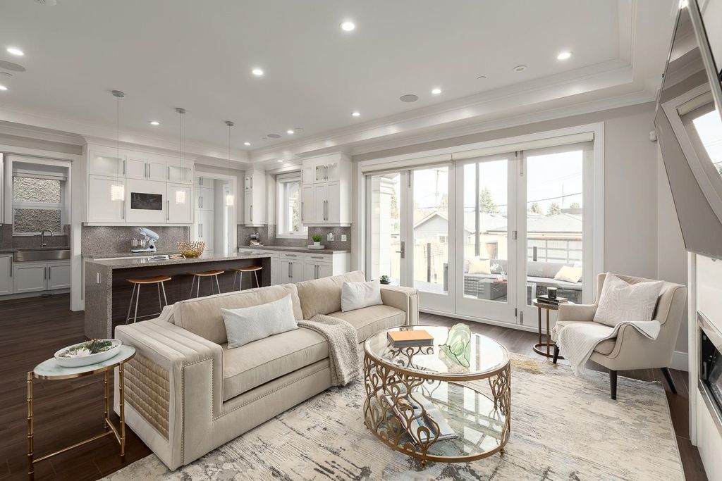 listing image 1105905455729977663