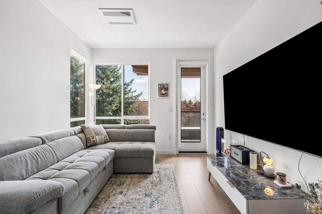 listing image 1103054729703241052