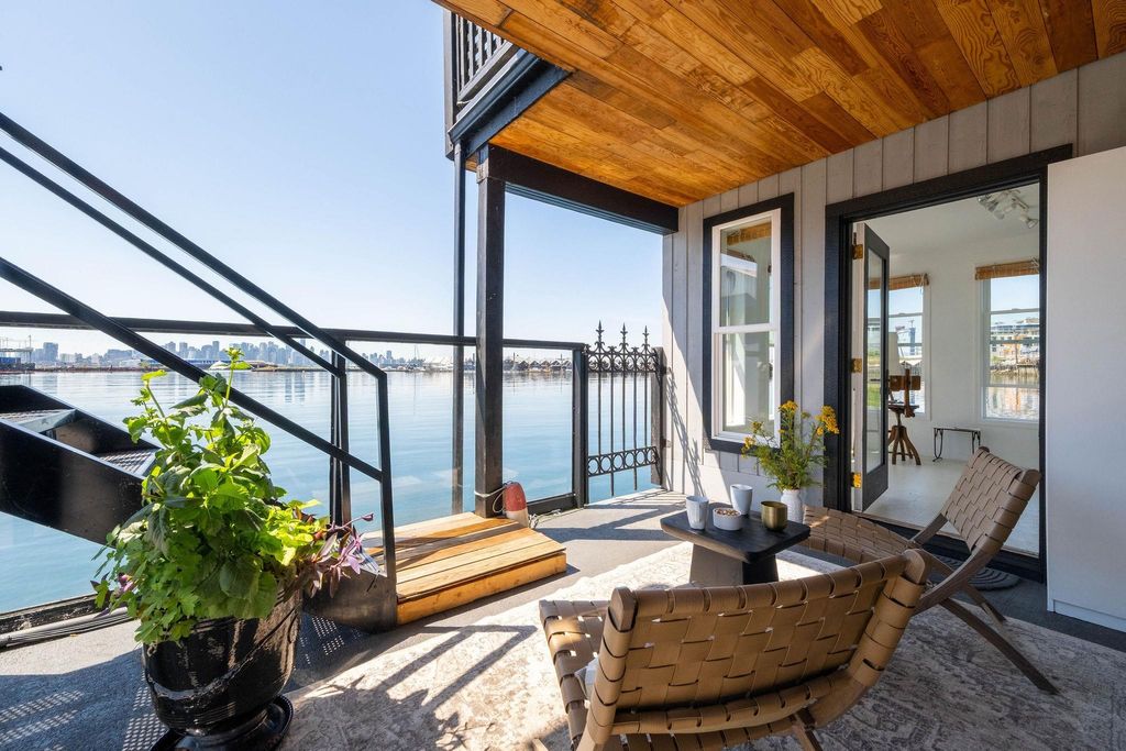 listing image 1109445664424352305