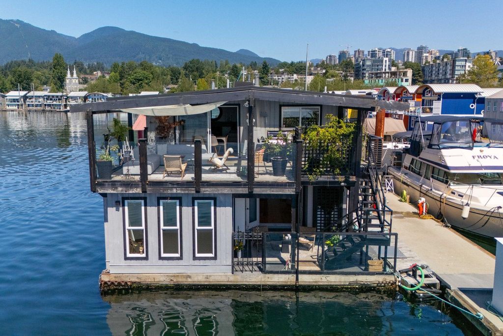 listing image 1103032203138193760