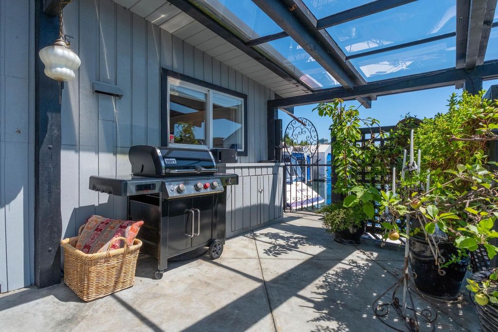 listing image 1106010446038408861
